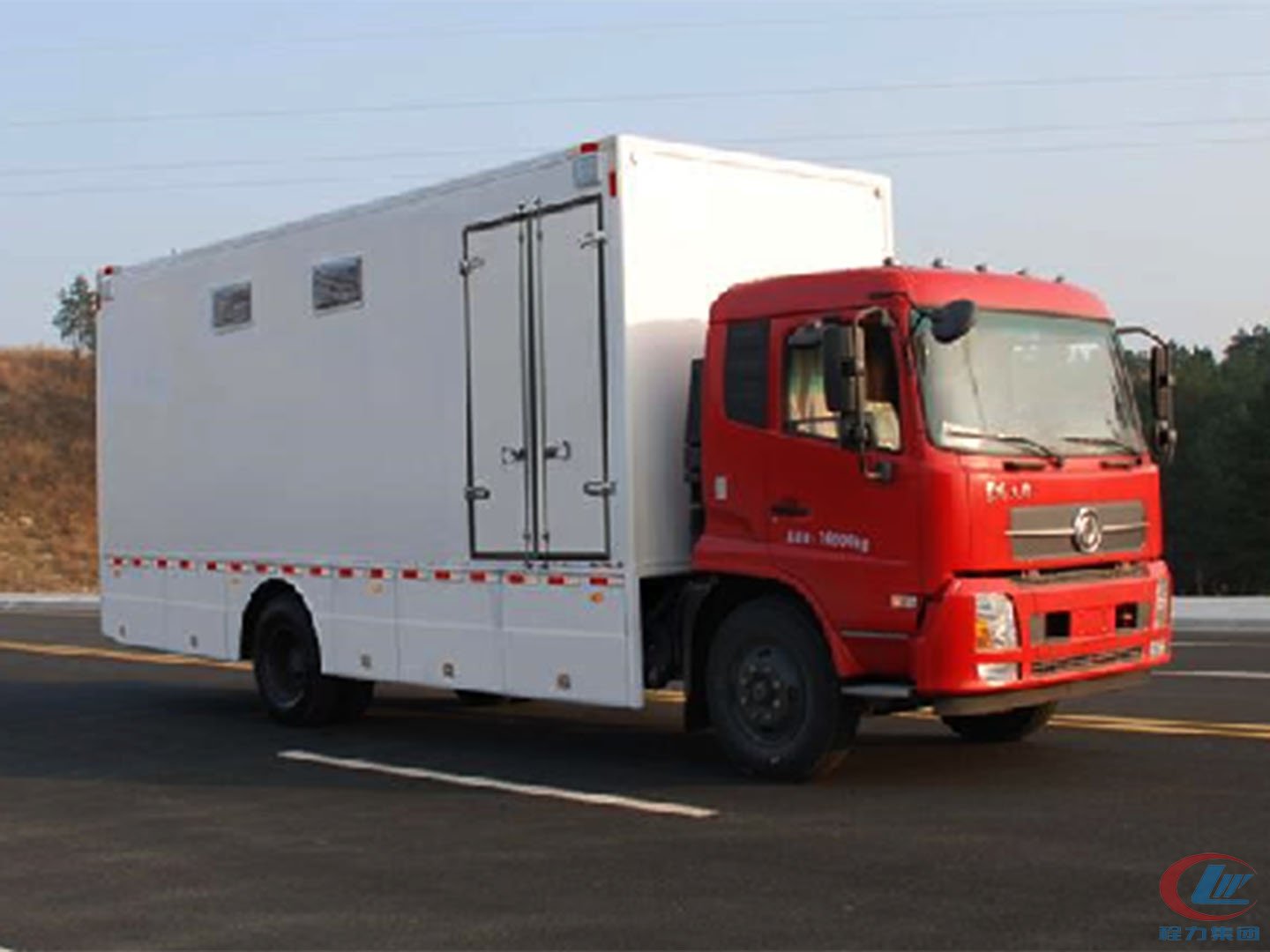 東風天錦淋浴車