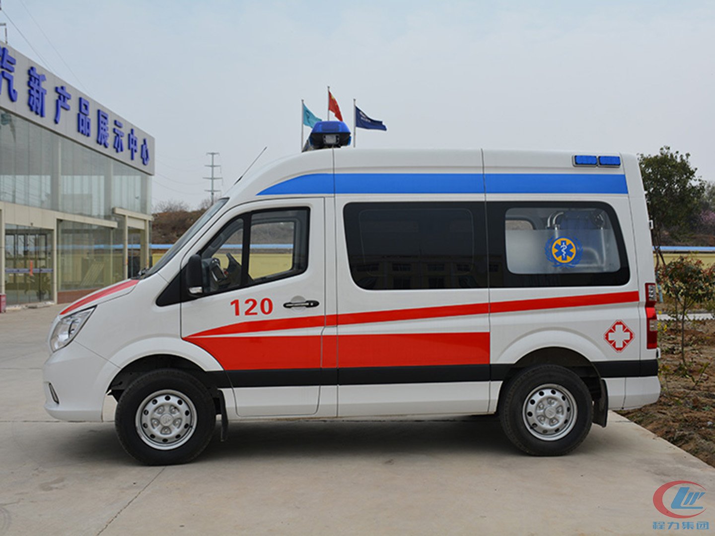 國六福田圖雅諾救護(hù)車