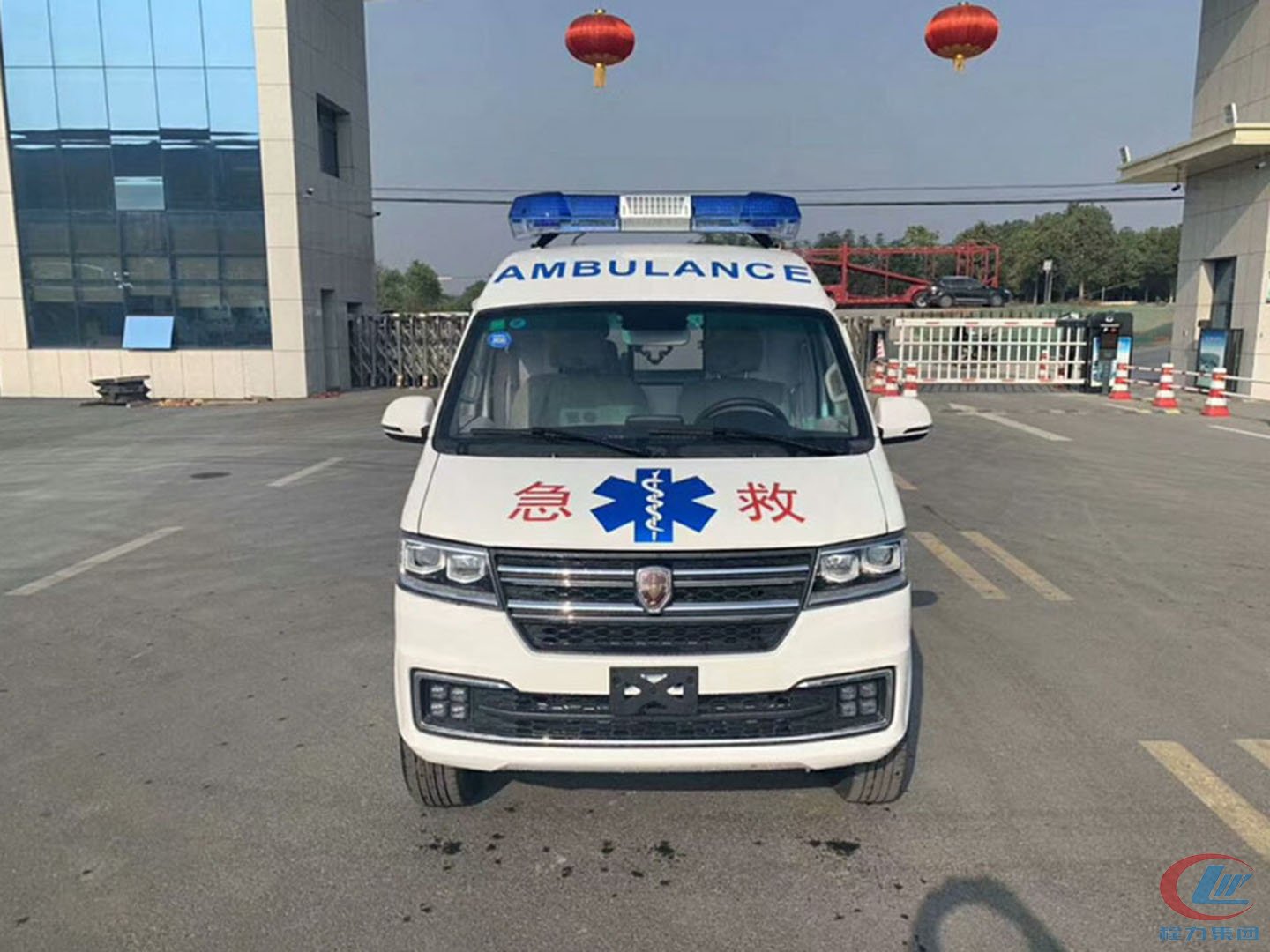 國(guó)六金杯新海獅S運(yùn)輸型救護(hù)車