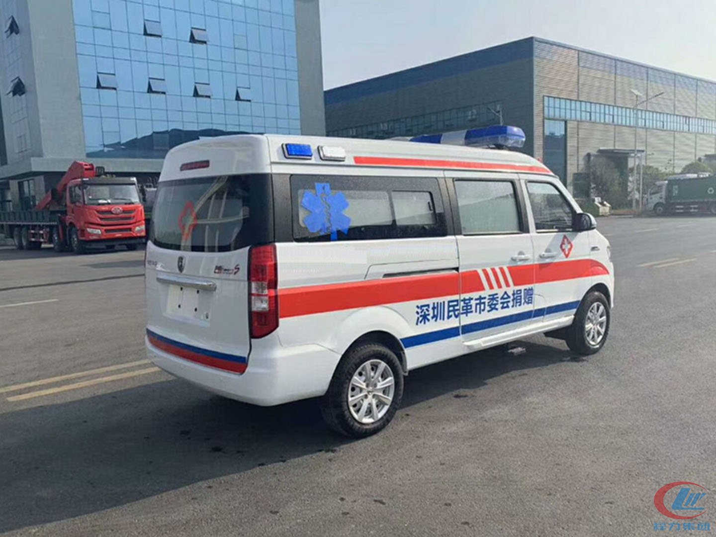 國(guó)六金杯新海獅S運(yùn)輸型救護(hù)車