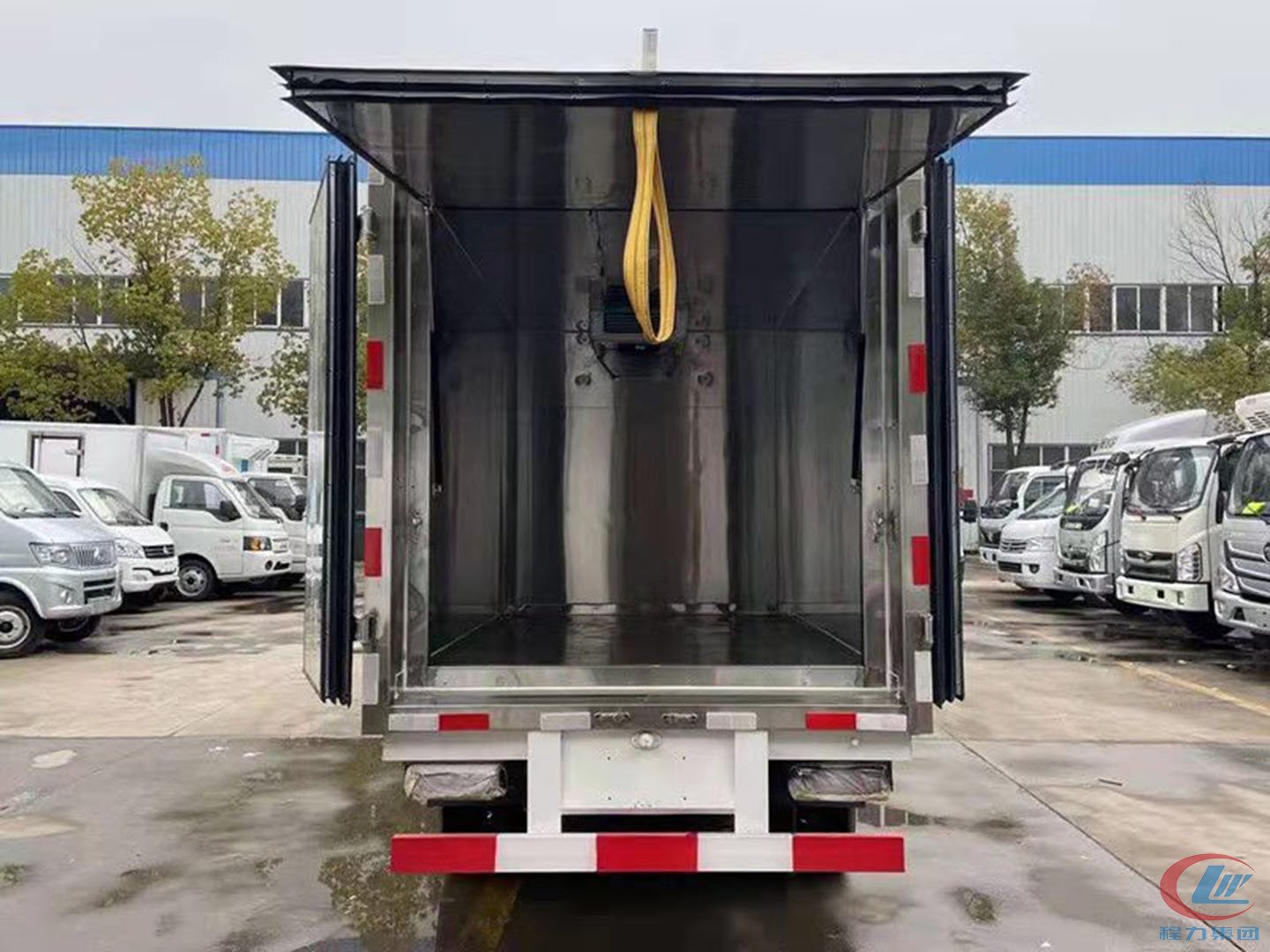 國(guó)六躍進(jìn)醫(yī)療物廢??轉(zhuǎn)運(yùn)車