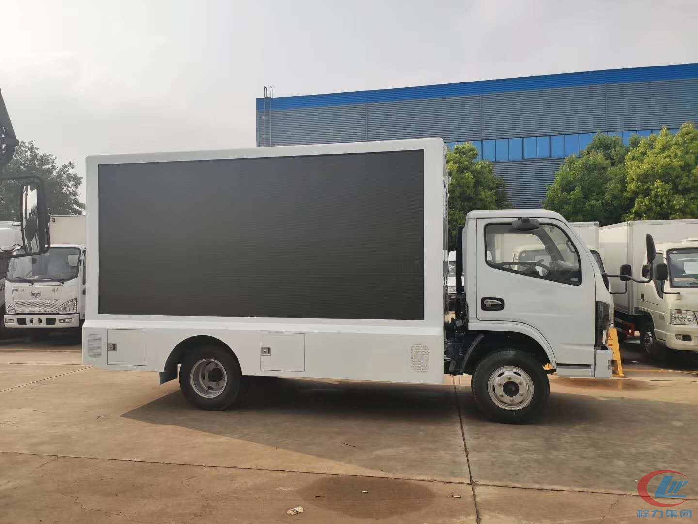 國六東風(fēng)福瑞卡廣告宣傳車