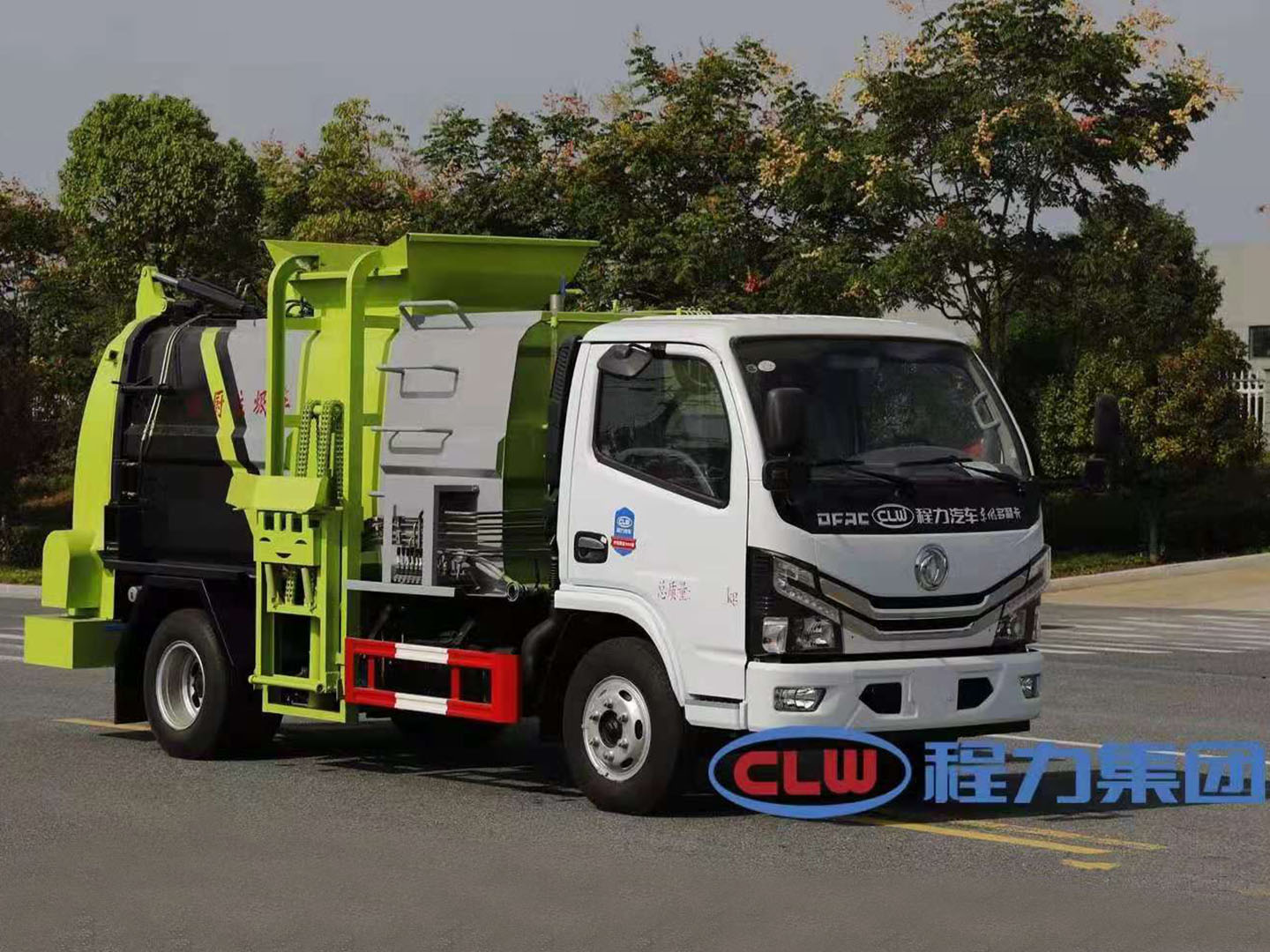 國(guó)六東風(fēng)多利卡D6（方罐）餐廚垃圾車