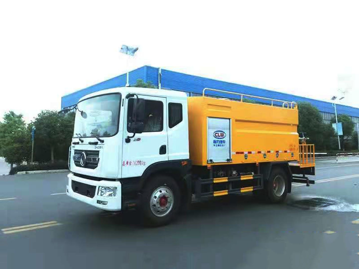 國六東風(fēng)多利卡D9高壓清洗車