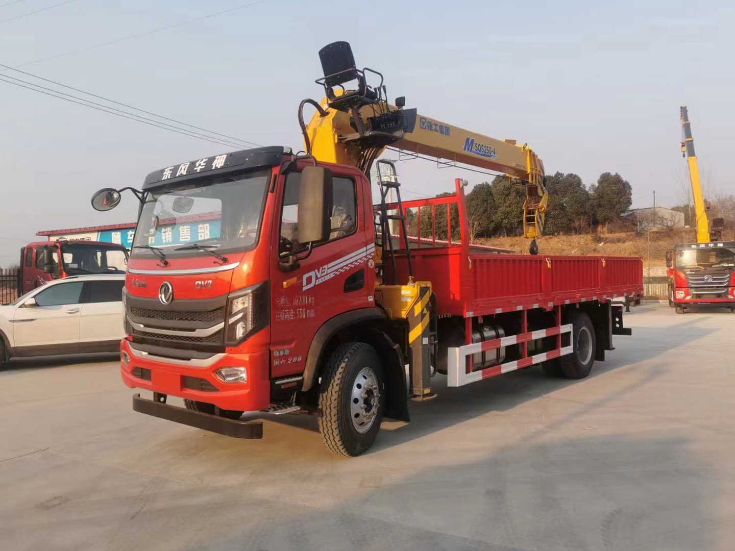 國(guó)六東風(fēng)華神DV3隨車(chē)吊