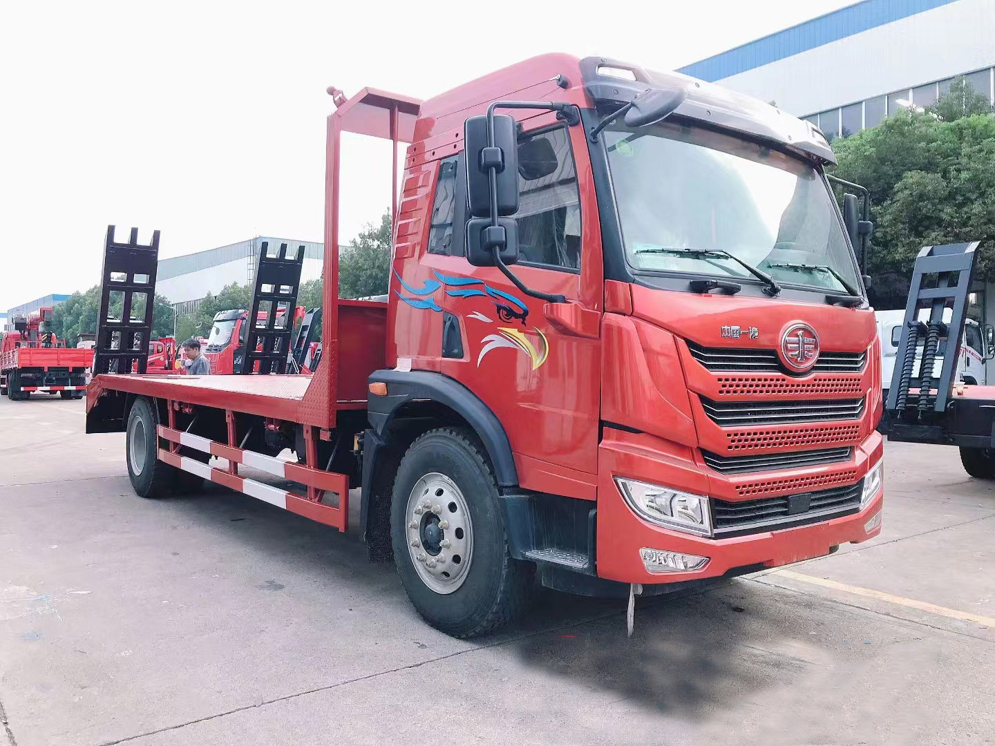 國(guó)六解放龍V2.0單橋平板運(yùn)輸車