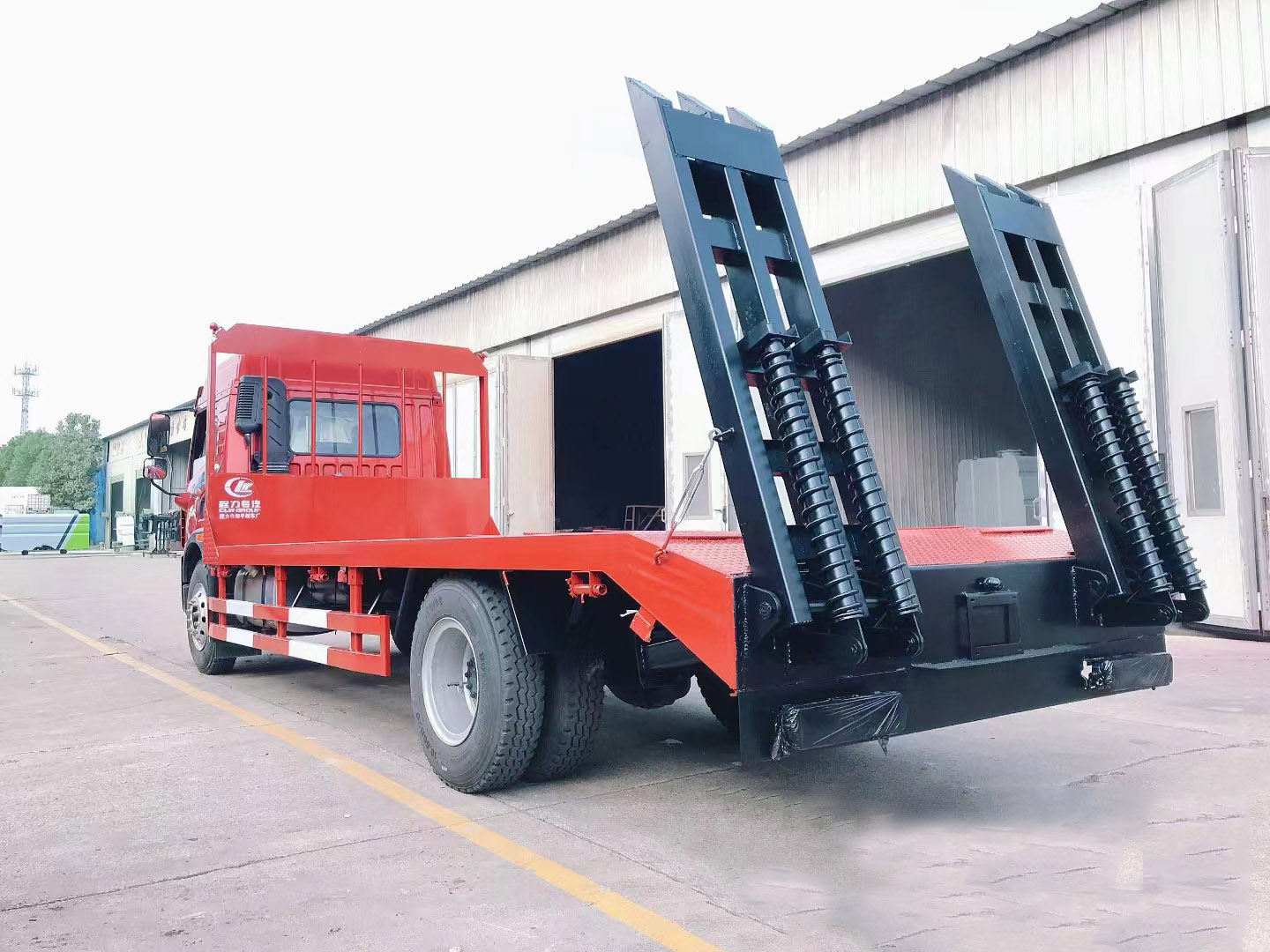 國(guó)六解放龍V2.0單橋平板運(yùn)輸車