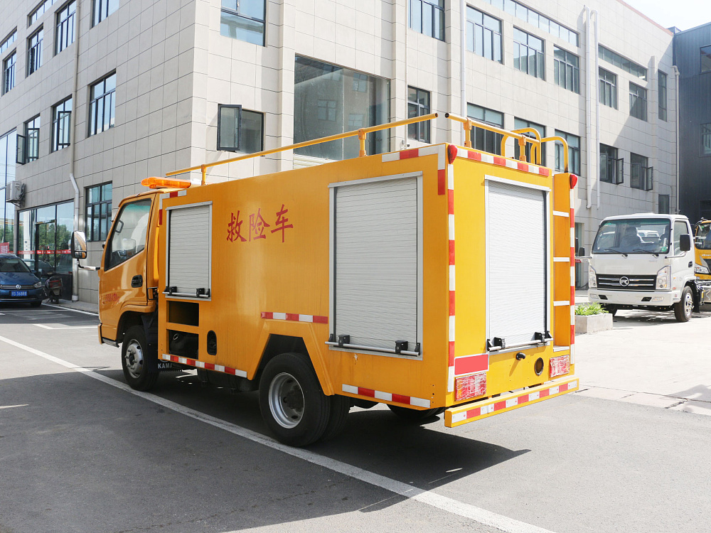 凱馬小型防汛排水搶險車