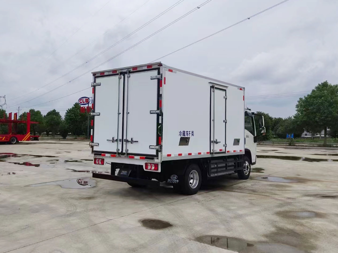國六陜汽商用純電動(dòng)冷藏車