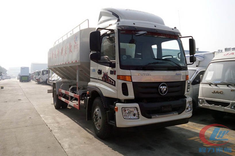 程力集團福田飼料車側(cè)面圖