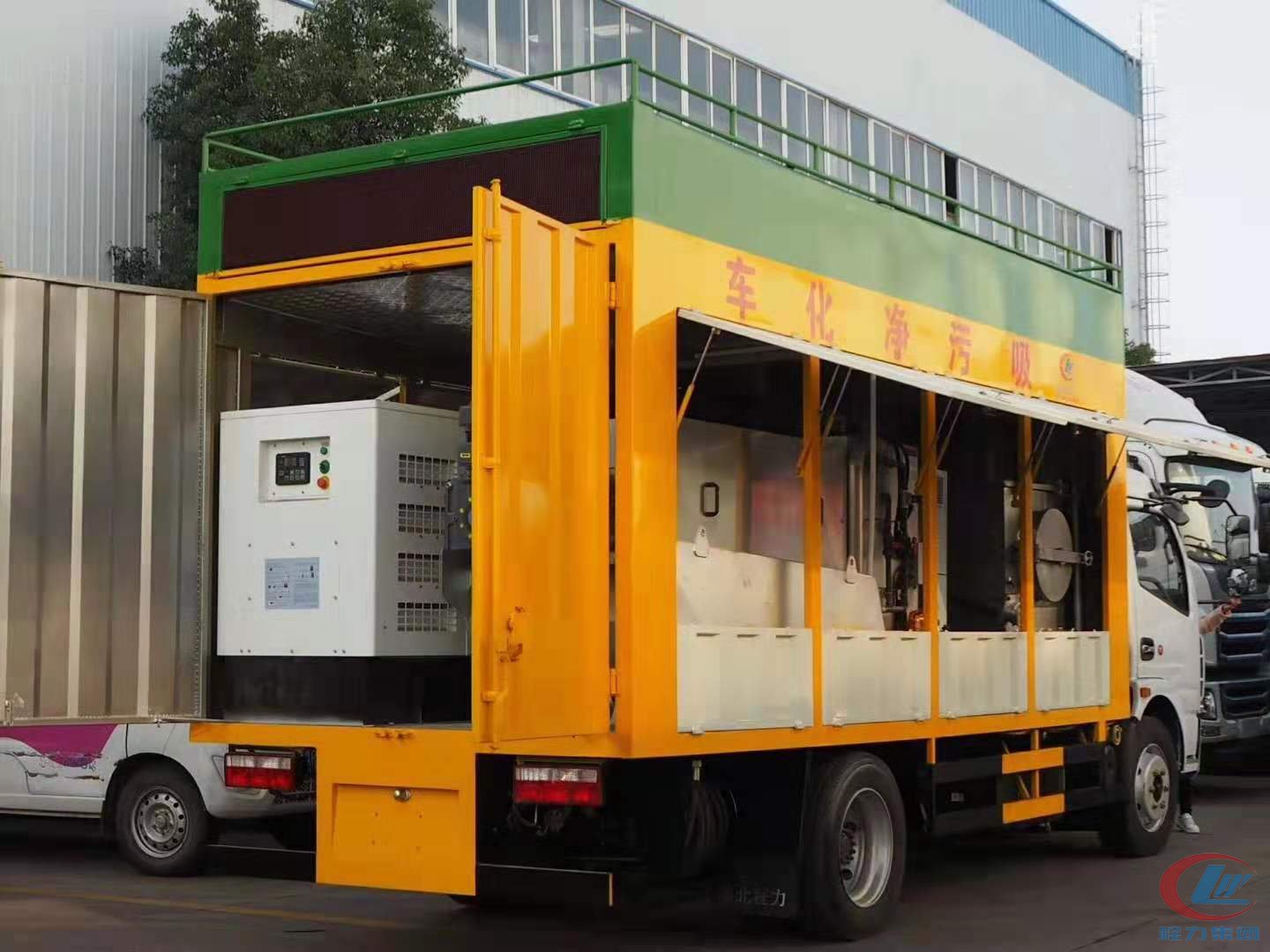 東風(fēng)多利卡吸污凈化車