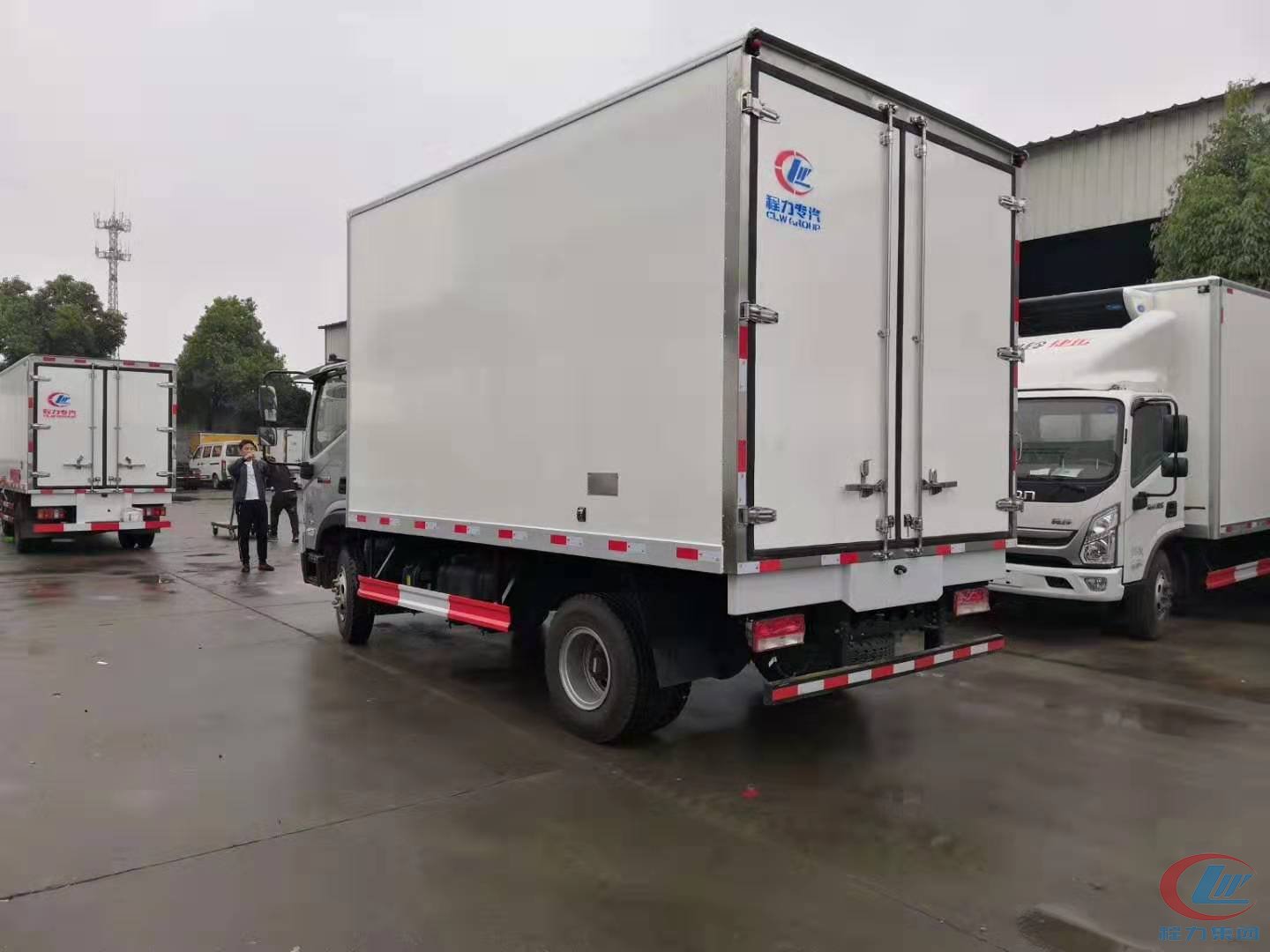 程力小霸王冷藏車(chē)側(cè)面圖