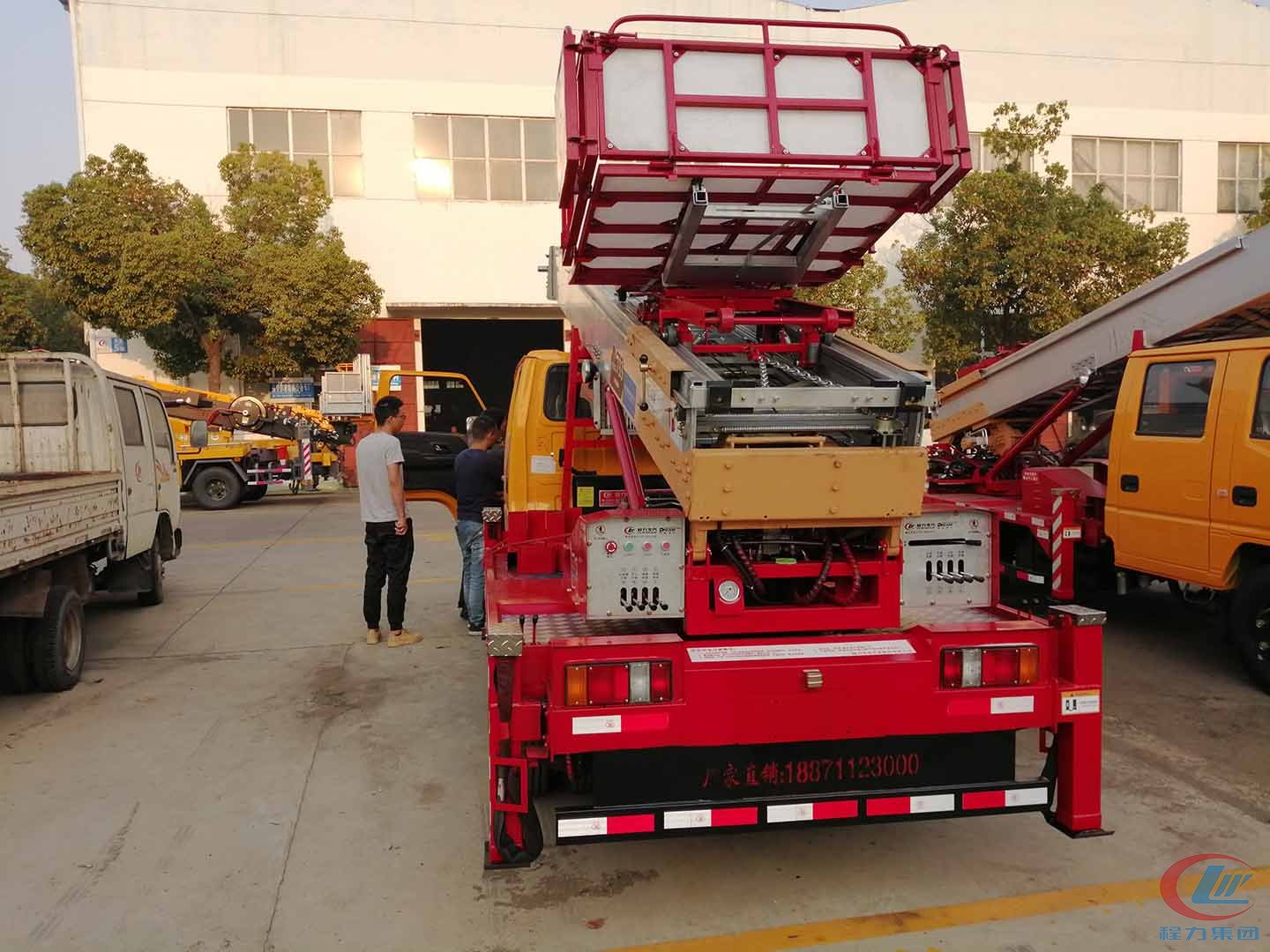 江鈴國(guó)六云梯搬家車，江鈴33米云梯搬家車