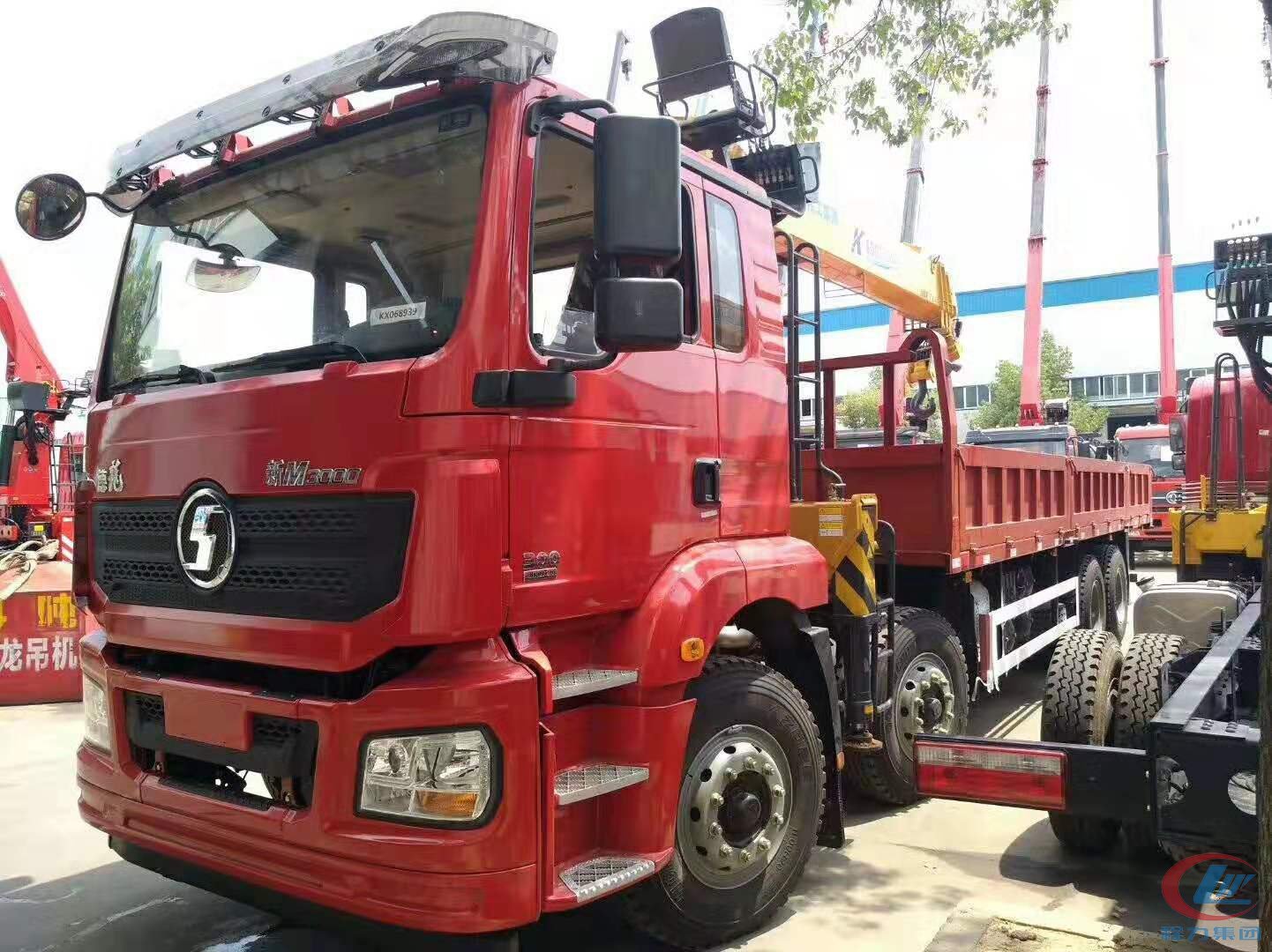 湖北程力陜汽德龍前四后八徐工隨車(chē)吊