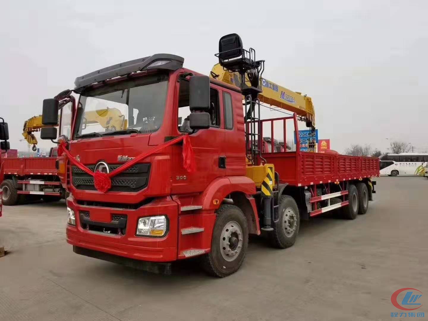 湖北程力陜汽德龍前四后八徐工隨車(chē)吊