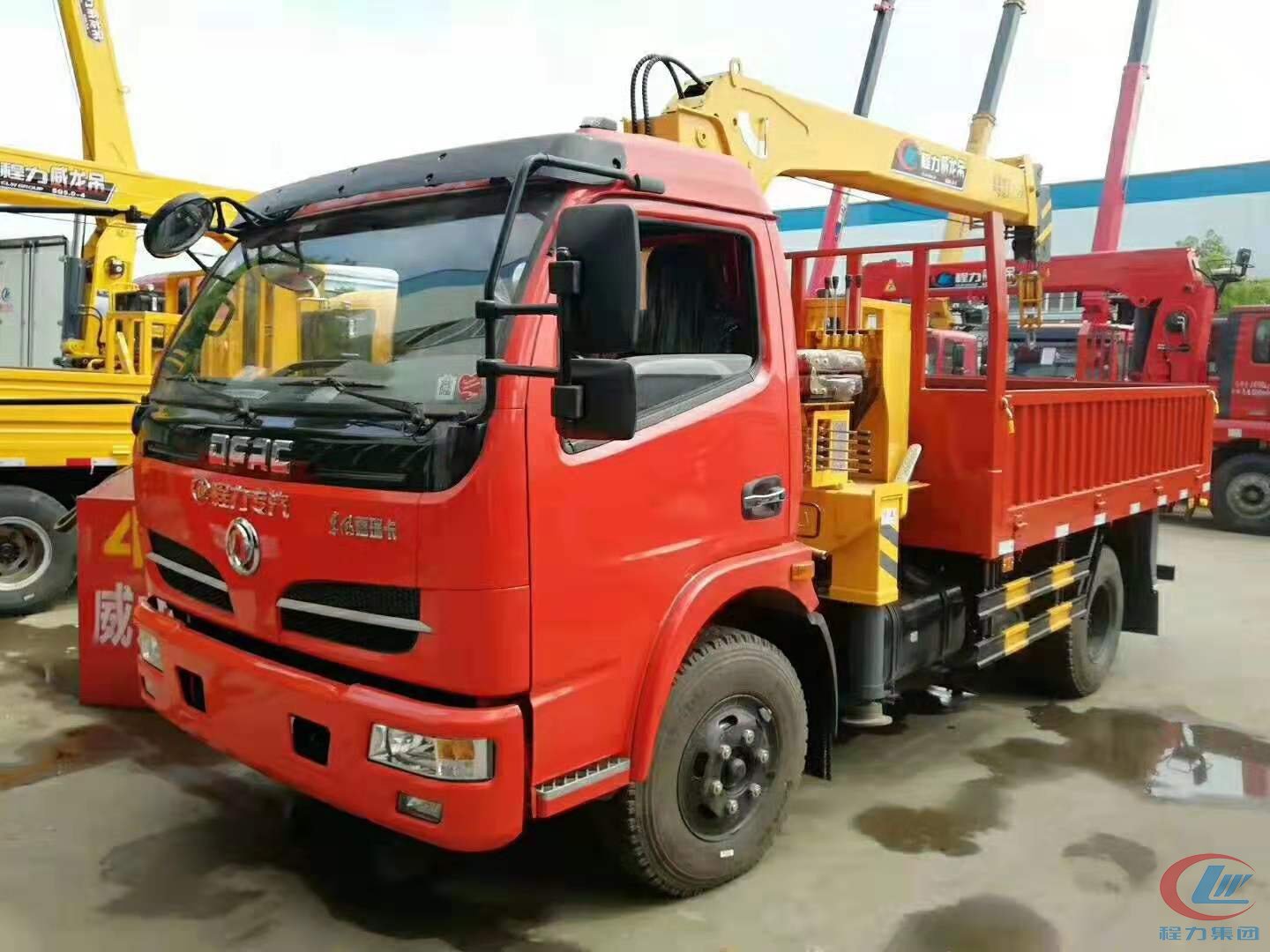 程力集團東風(fēng)福瑞卡隨車吊