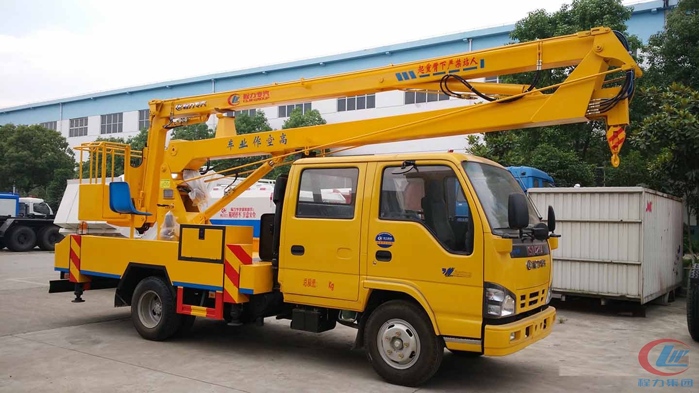 程力集團(tuán)五十鈴14米高空作業(yè)車側(cè)面圖