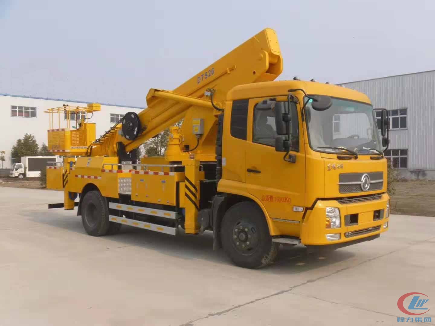 東風(fēng)天錦直臂高空作業(yè)車