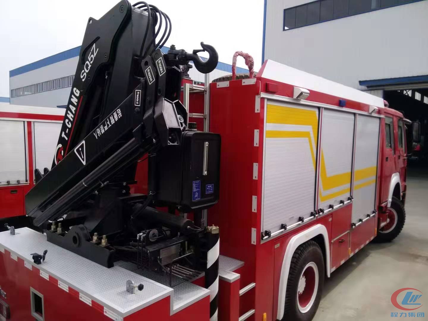 程力重汽豪沃工程搶險(xiǎn)消防車