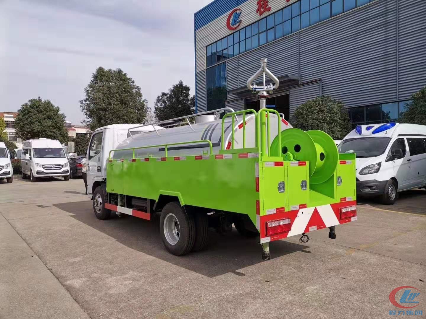 國(guó)六多利卡疏通車