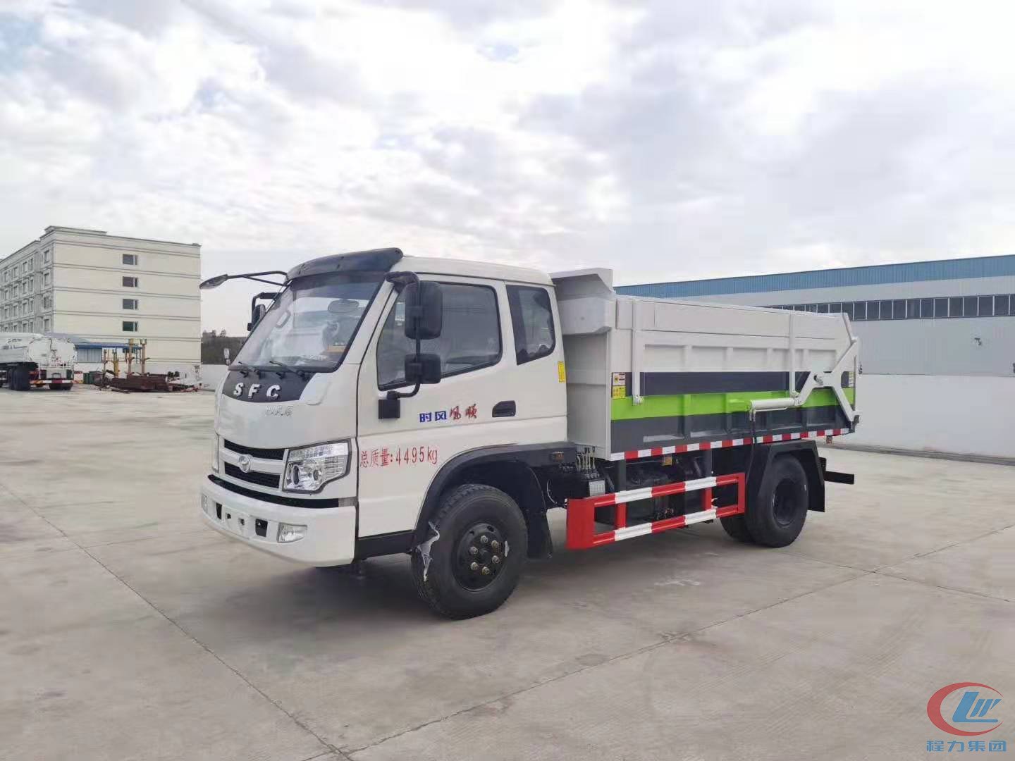 時(shí)風(fēng)自卸環(huán)衛(wèi)車