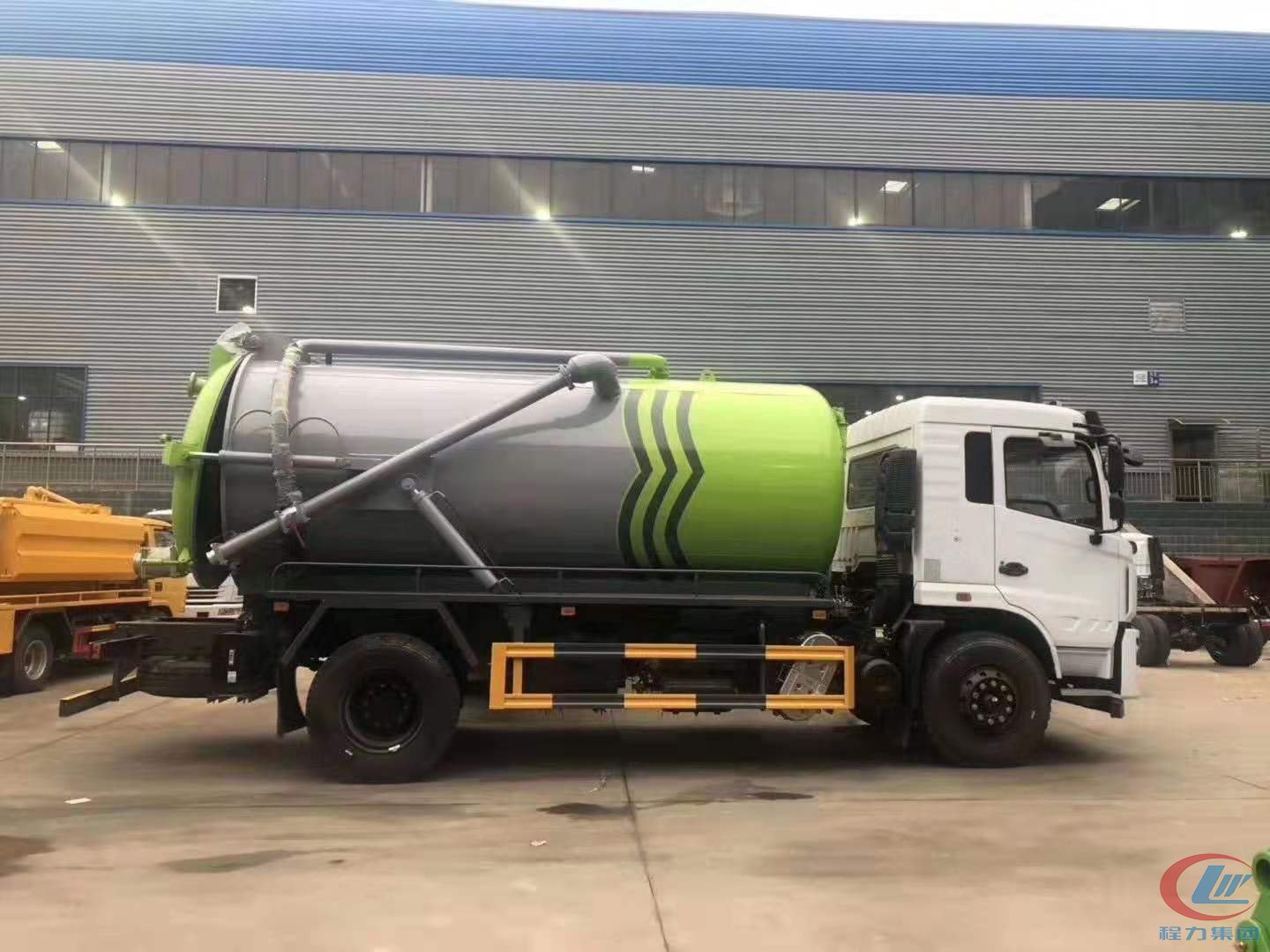14方純吸污車(chē)