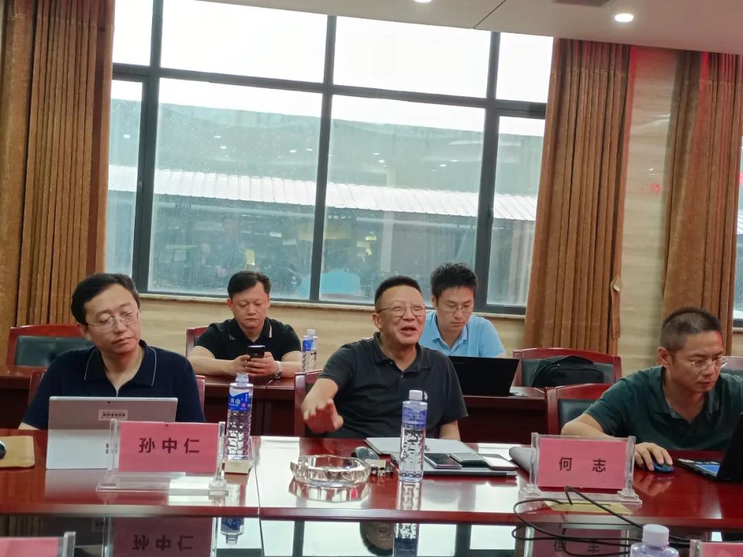 東風(fēng)商用車公司科長赴程力集團(tuán)進(jìn)行考察調(diào)